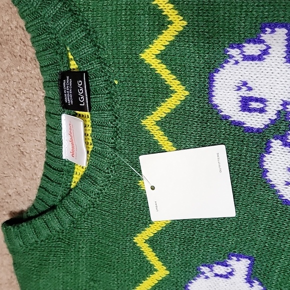 NICKELODEON RUGRATS CHRISTMAS SWEATER - Picture 6 of 10
